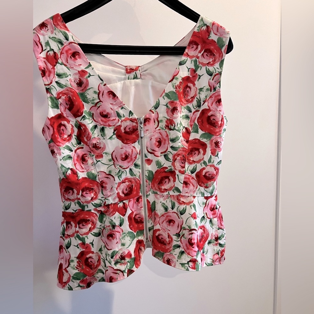 ✨ Review ✨ Rose Top with Bow Detail - Picture 4 of 4